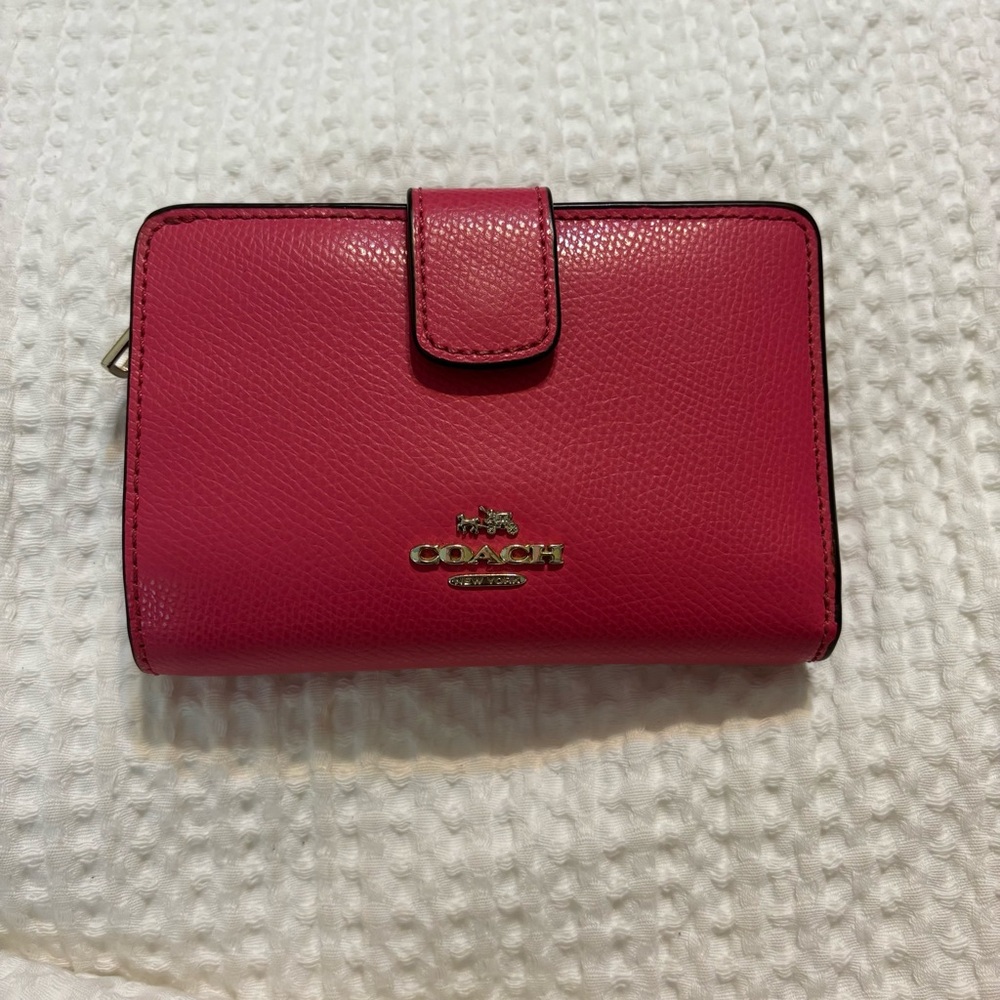 Coach Fuchsia Leather Women's Wallet